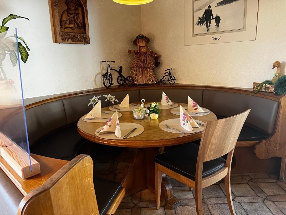 Gasthof Enzian Tannheim Bagian luar foto