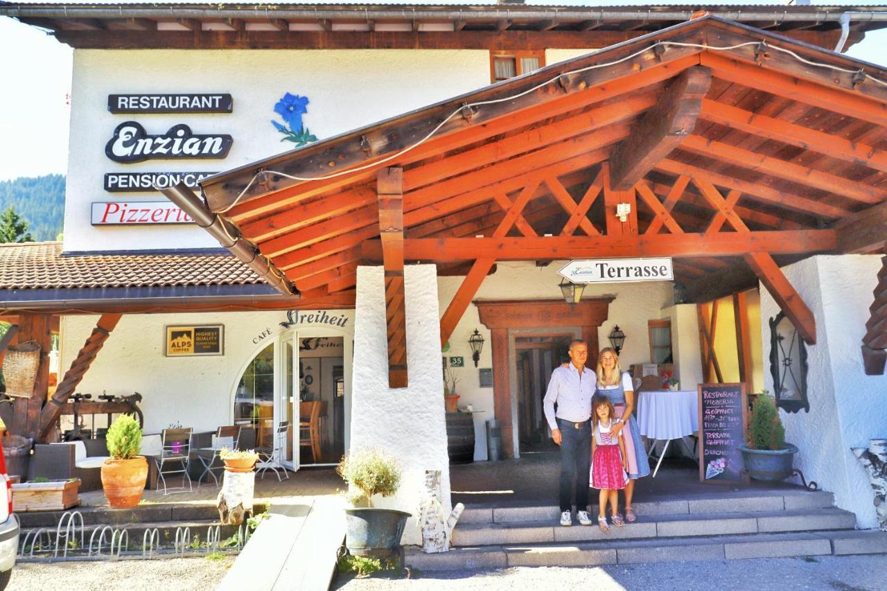 Gasthof Enzian Tannheim Bagian luar foto